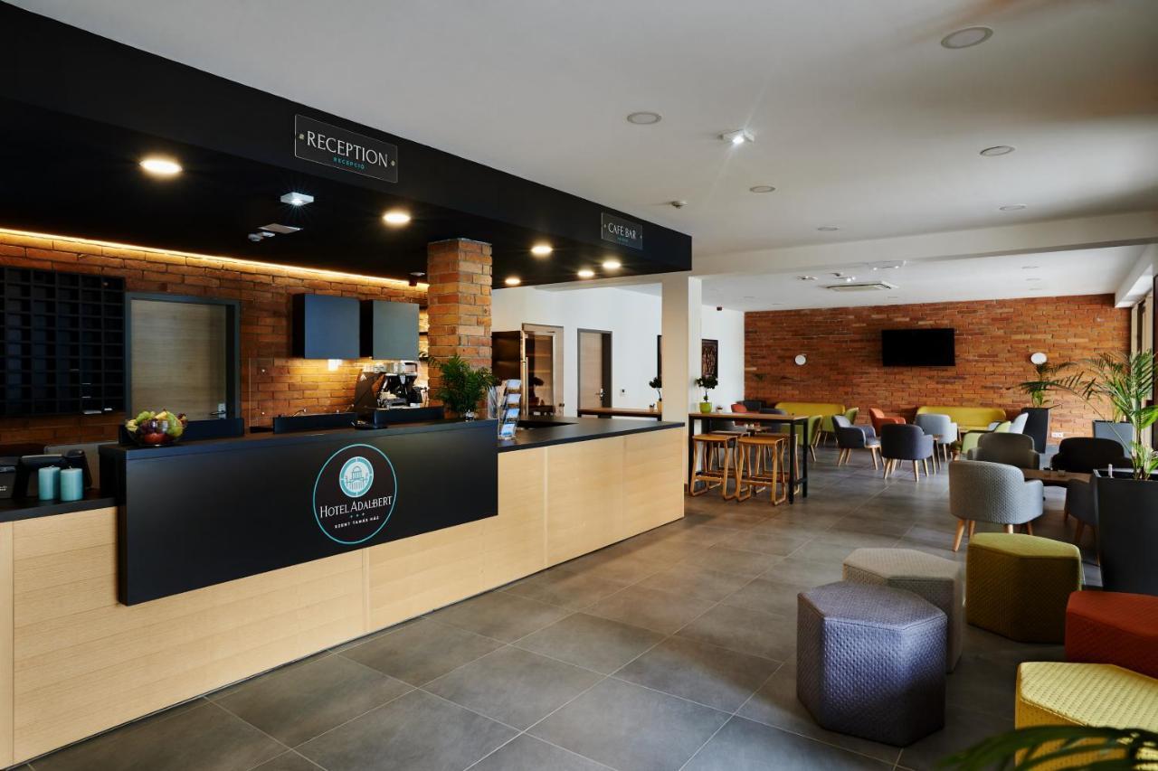 Hotel Adalbert Szent Tamas Haz Έστεργκομ Εξωτερικό φωτογραφία